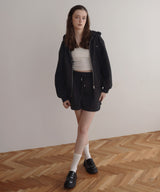 【4月上旬予約商品】ロゴプレート付きジップパーカー