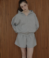 【4月上旬予約商品】ロゴプレート付きショートパンツ