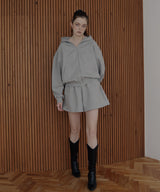 【4月上旬予約商品】ロゴプレート付きショートパンツ