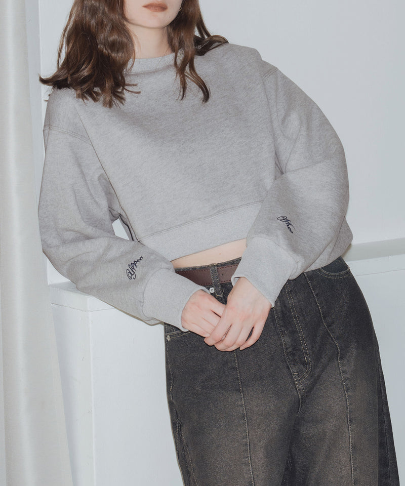 袖刺繍クロップド丈クルーネック裏起毛スウェット