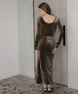 ベロアバックオープンワンピース