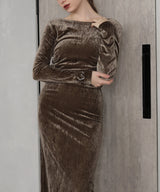 ベロアバックオープンワンピース