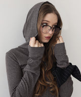 フード付きボーダーロングスリーブTシャツ