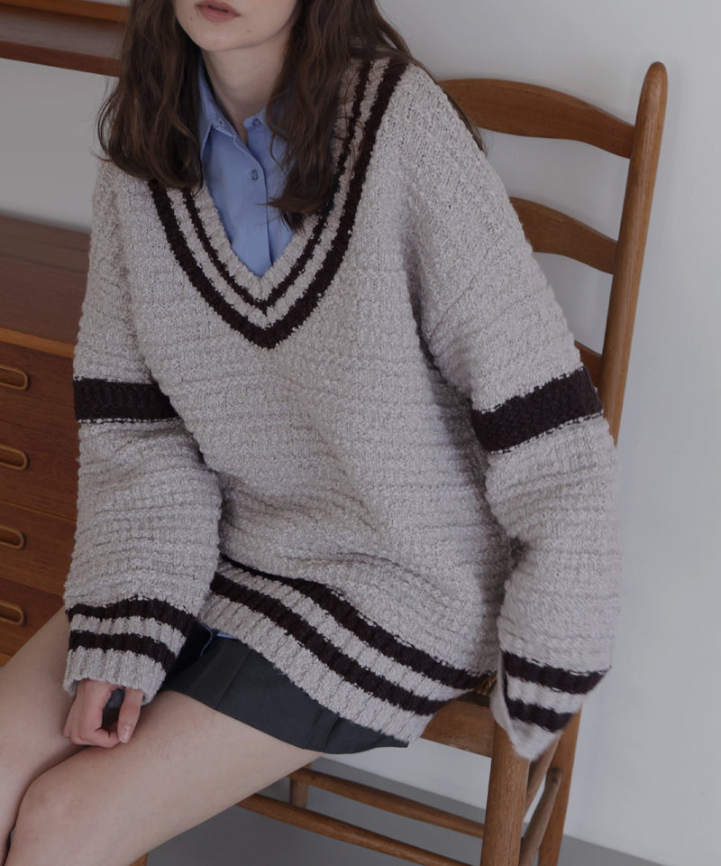 オーバーサイズVネックバイカラーラインニット