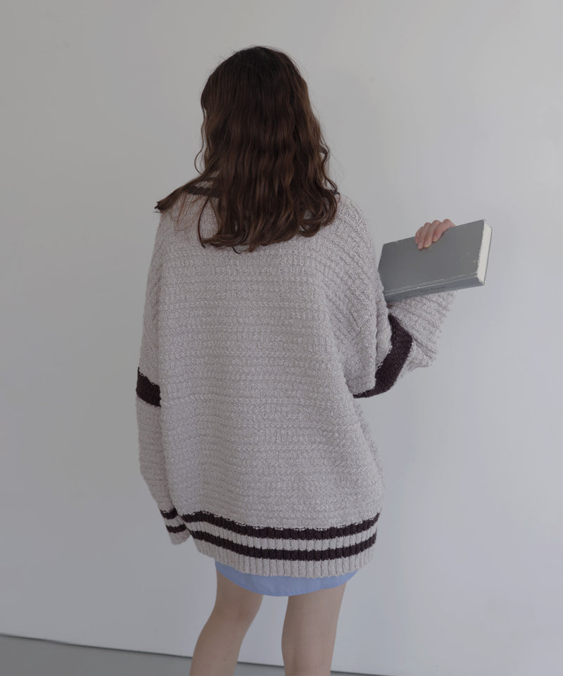 オーバーサイズVネックバイカラーラインニット