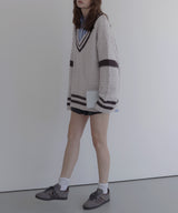 オーバーサイズVネックバイカラーラインニット