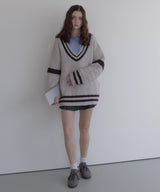 オーバーサイズVネックバイカラーラインニット