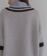 オーバーサイズVネックバイカラーラインニット