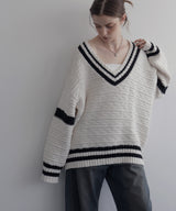 オーバーサイズVネックバイカラーラインニット
