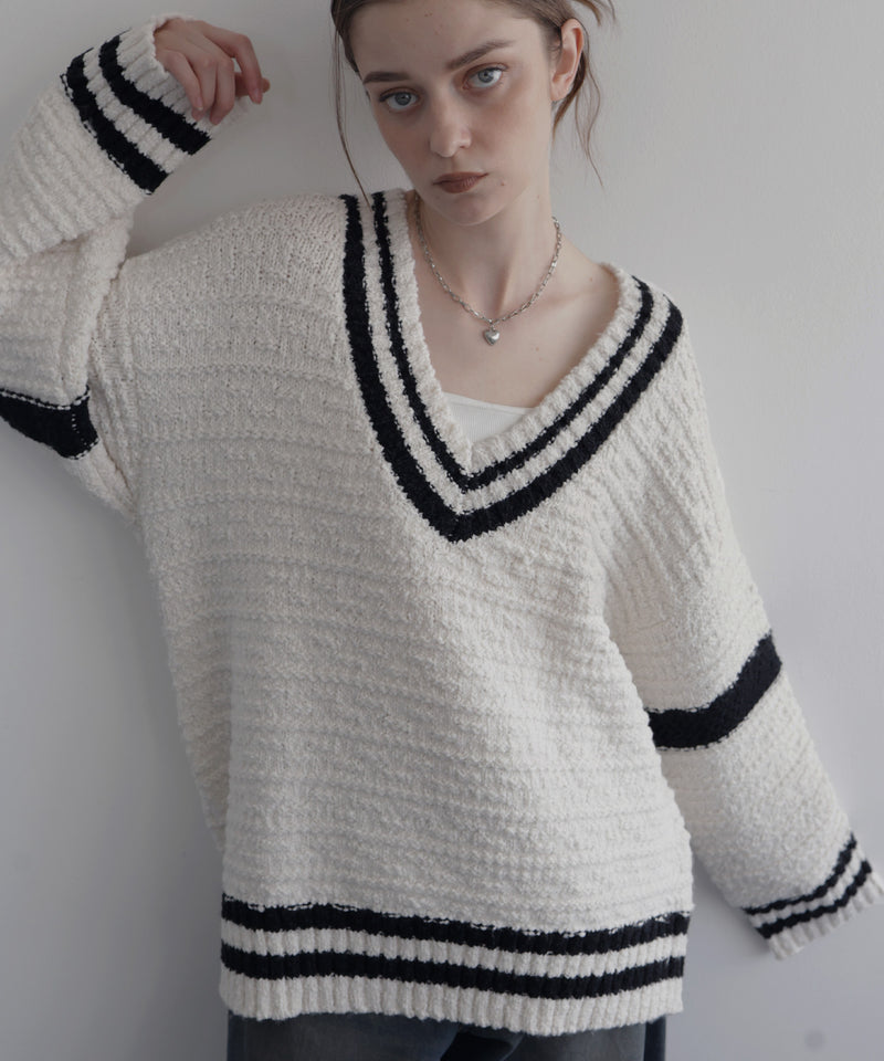 オーバーサイズVネックバイカラーラインニット
