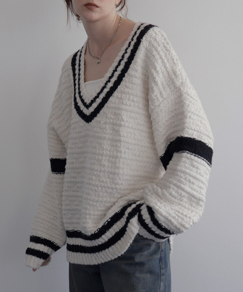 オーバーサイズVネックバイカラーラインニット