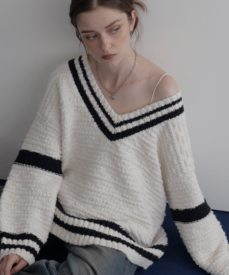オーバーサイズVネックバイカラーラインニット