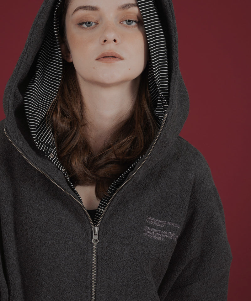 ロゴ刺繍オーバーサイズボアフリースジップパーカー