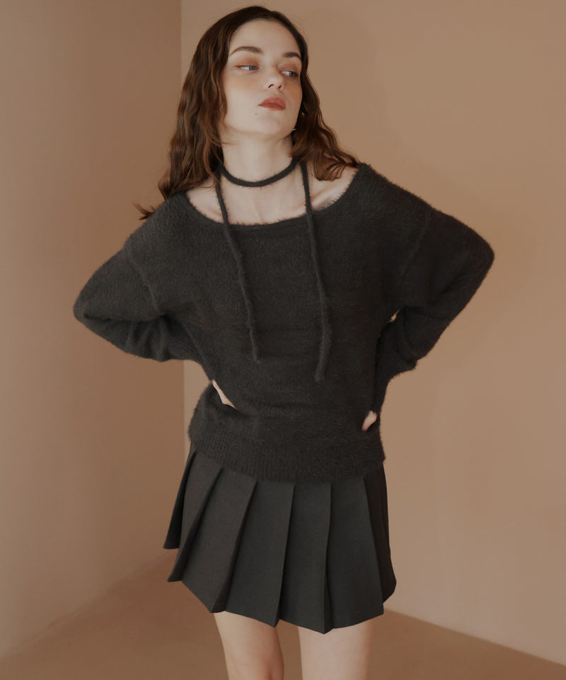 チョーカー付きシャギーニットトップス