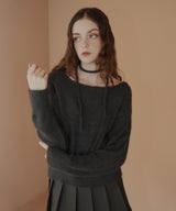 チョーカー付きシャギーニットトップス