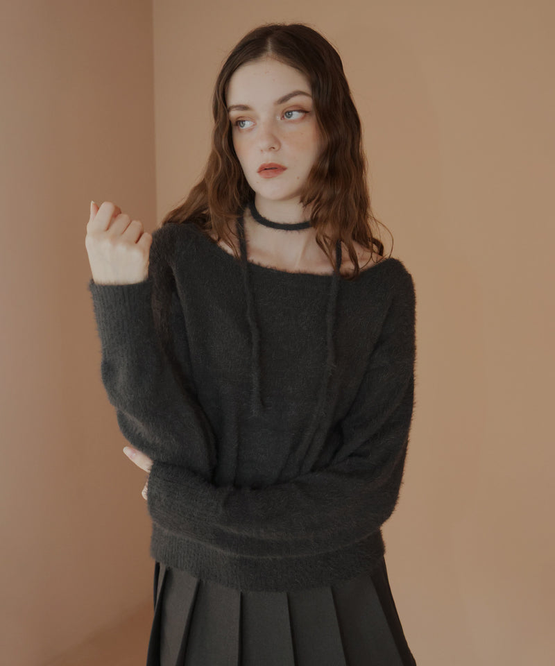 チョーカー付きシャギーニットトップス