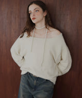 チョーカー付きシャギーニットトップス