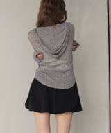 フード付きシアーロングスリーブTシャツ