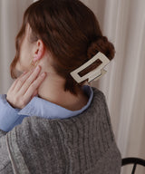 バイカラースクエアヘアクリップ