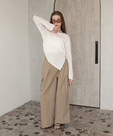 シアーサイドシャーリングアシメニット