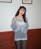 【しょちゃんコラボ】スパンコール透かし編みＶネックニット