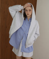 【4月上旬予約商品】ロゴプレート付きジップパーカー