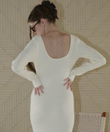 バックオープンロングリブニットワンピース