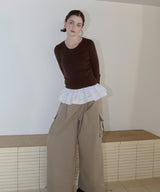 【12月下旬予約商品】ペプラム異素材フリルドッキングニット