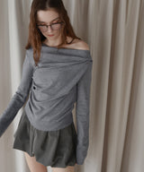 【12月上旬お届け商品】ドレープオフショルニットトップス