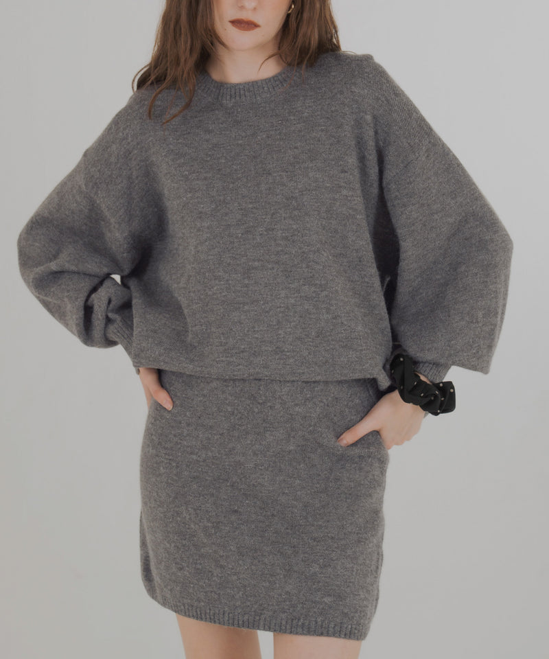 オーバーサイズクルーネックニットトップス＆ニットミニスカート　セットアップニット