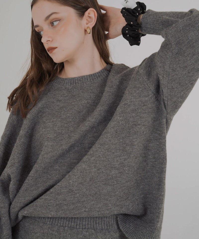 オーバーサイズクルーネックニットトップス＆ニットミニスカート　セットアップニット