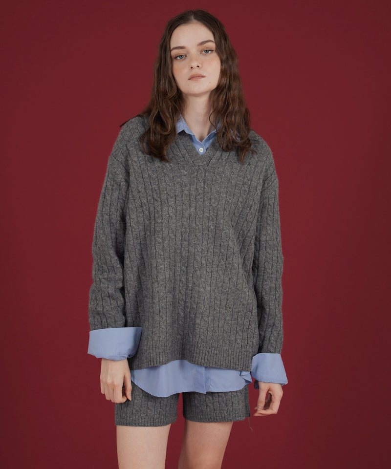 ケーブル編みニットセットアップ/Vネックポロ襟ニットトップス×ショートニットパンツ