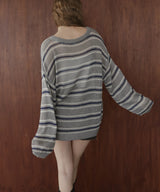 オーバーサイズVネックボーダーニット