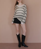 オーバーサイズVネックボーダーニット