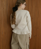 フリルニットカーディガン