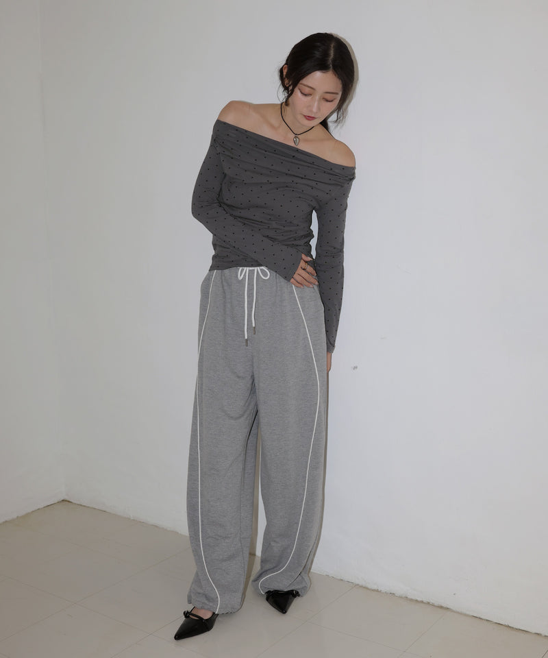 ドット柄オフショルロングスリーブTシャツ