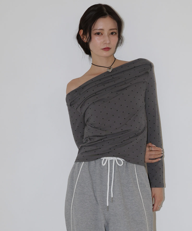 ドット柄オフショルロングスリーブTシャツ