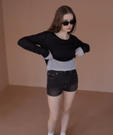 ショート丈シアークルーネックロンT