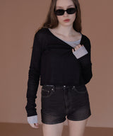 ショート丈シアークルーネックロンT