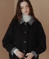 レーヤード風バイカラーネックフェイクウールジャケット