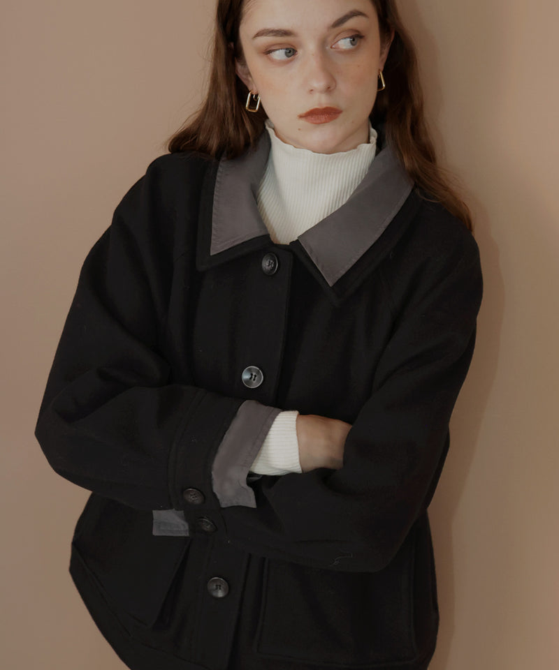 レーヤード風バイカラーネックフェイクウールジャケット