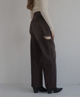 サイドカットアウト ストレートデニムパンツ