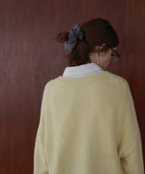 Vネックオーバーサイズニット