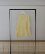 Vネックオーバーサイズニット