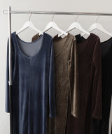 ベロアバックオープンワンピース