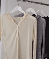 フード付きシアーロングスリーブTシャツ