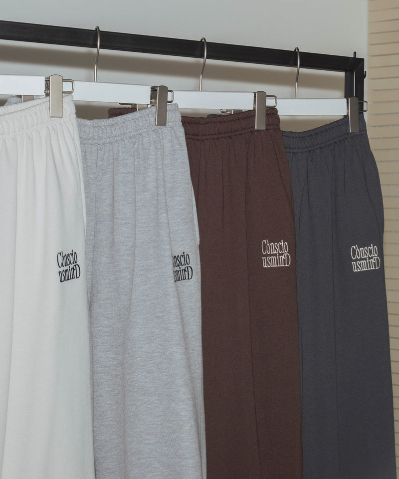 配色刺繍ロゴスウェットワイドパンツ