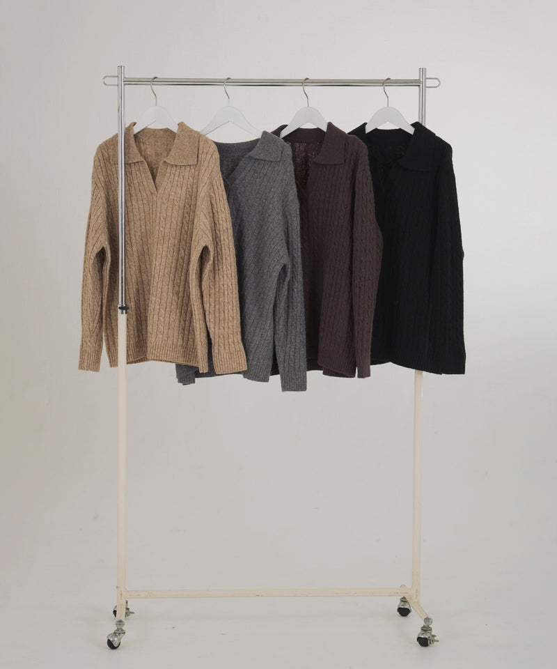 ケーブル編みニットセットアップ/Vネックポロ襟ニットトップス×ショートニットパンツ