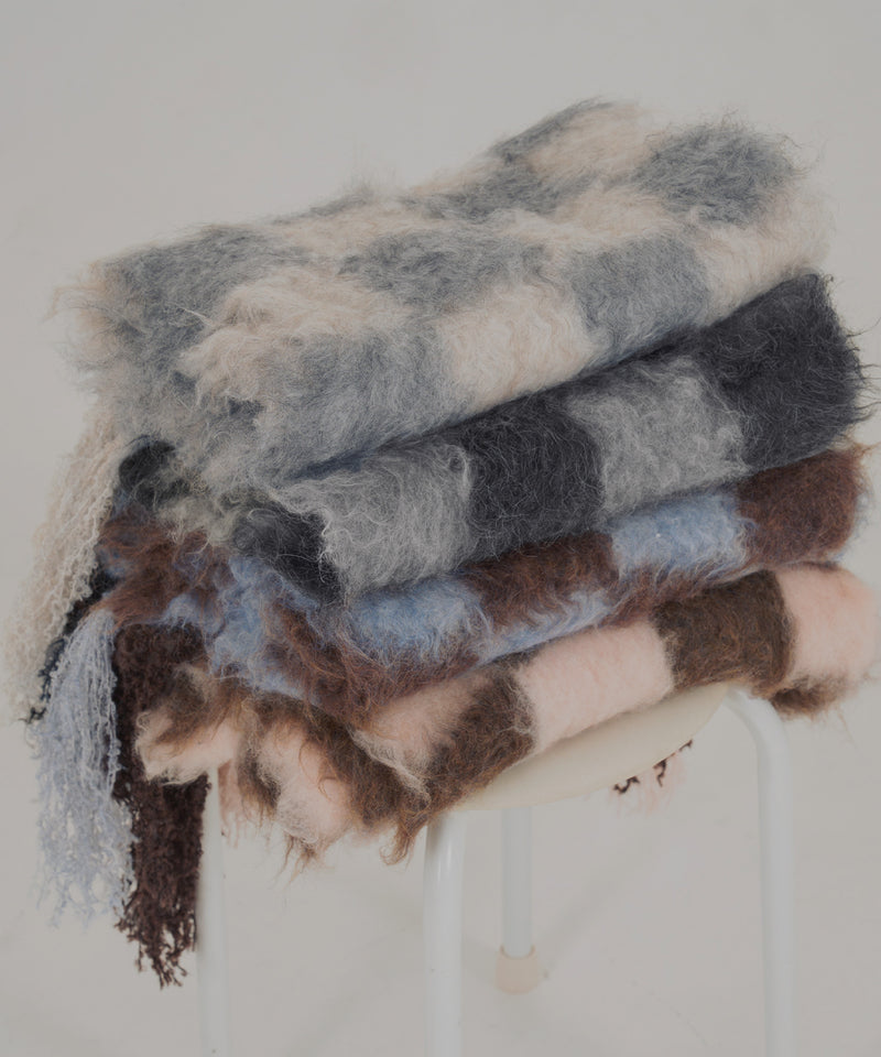 バイカラーチェックモヘアタッチシャギーボリュームフリンジカラーマフラー