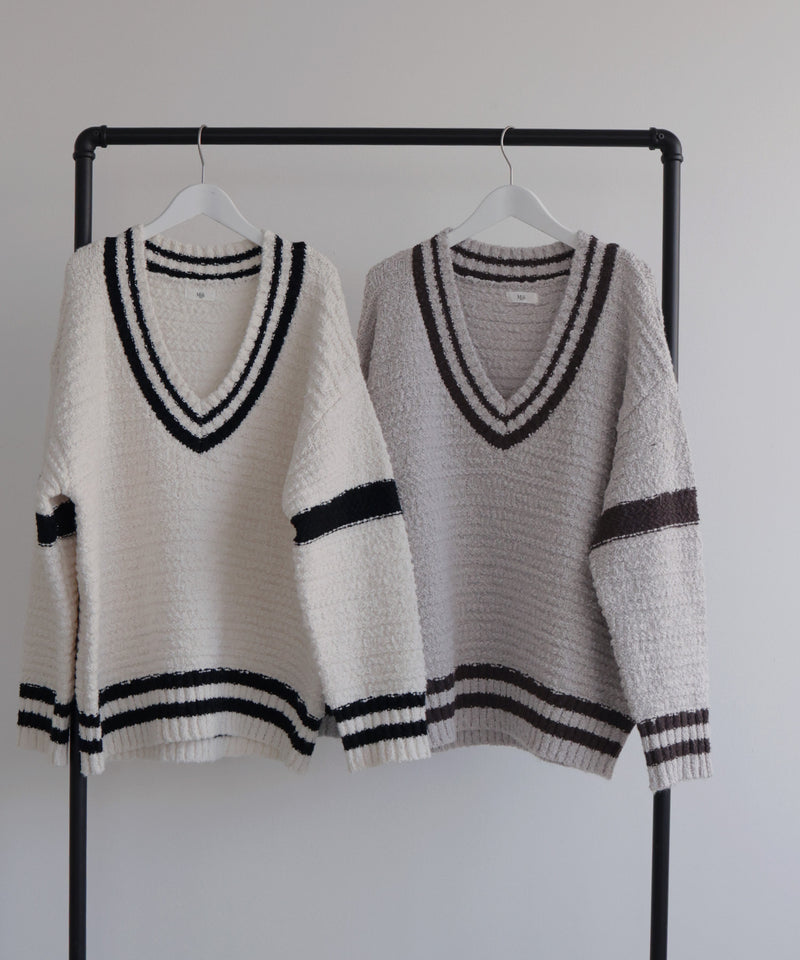 オーバーサイズVネックバイカラーラインニット
